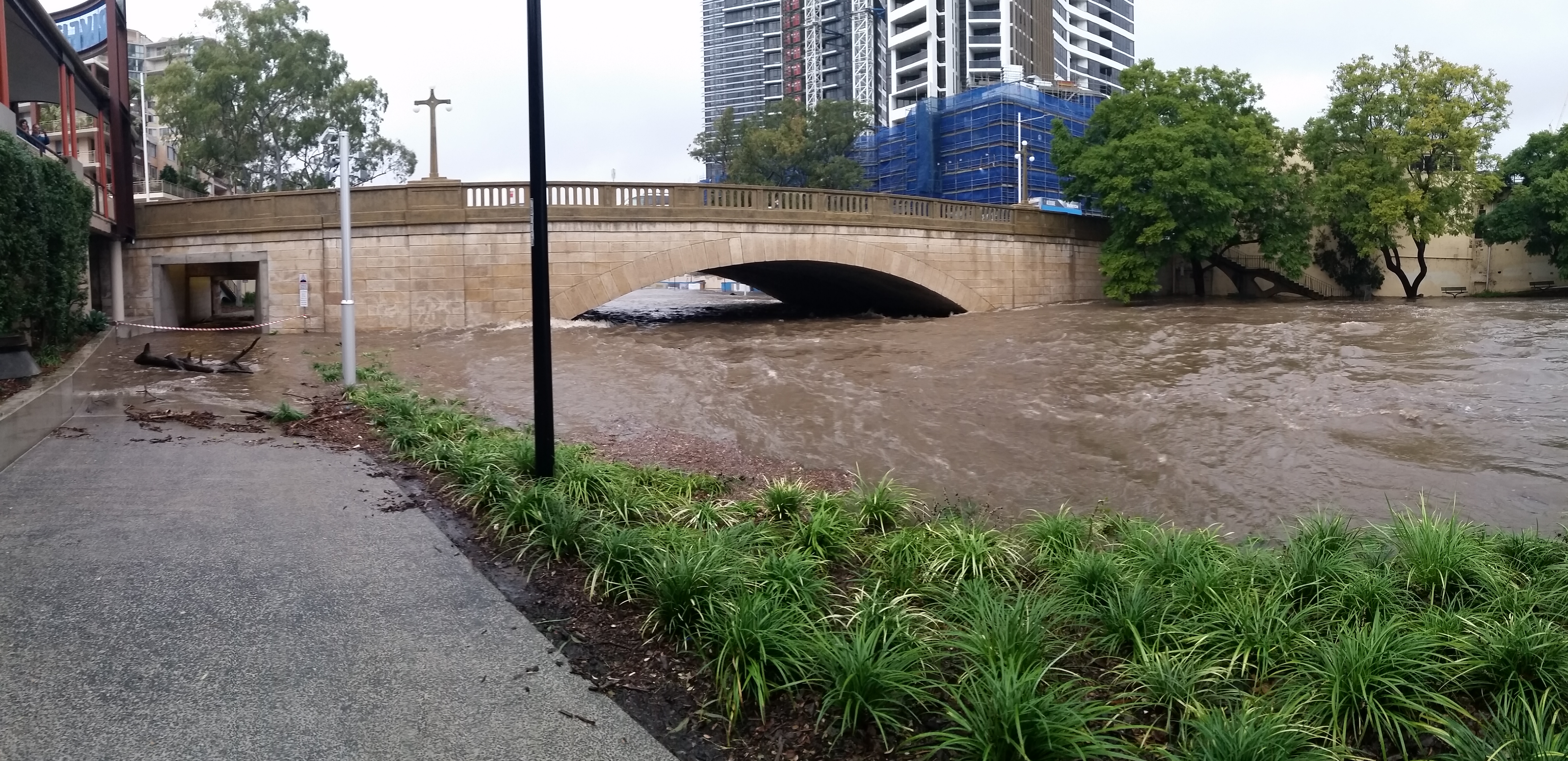 Lennox Bridge Flooding