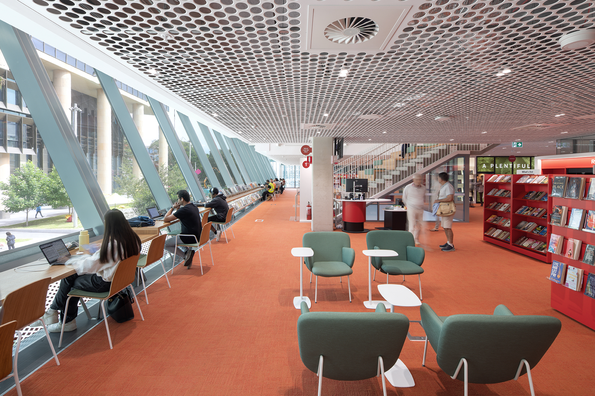 Library with study spaces