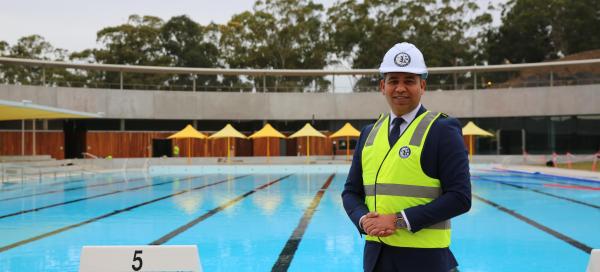 Lord Mayor in front of new pools